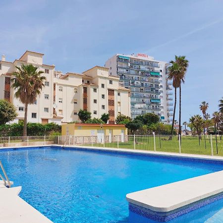 Nice And Cozy Studio At The Beachfront Benalmádena Exteriör bild