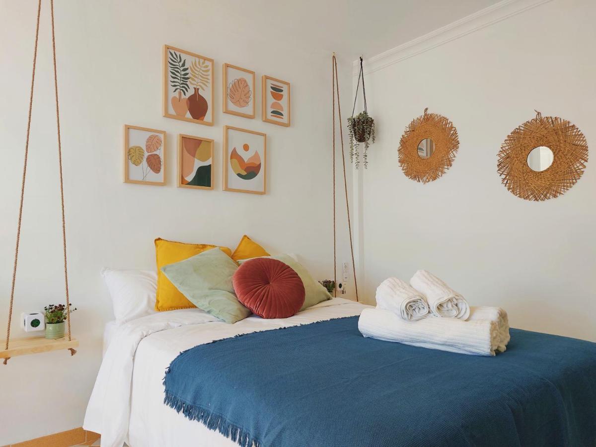 Nice And Cozy Studio At The Beachfront Benalmádena Exteriör bild
